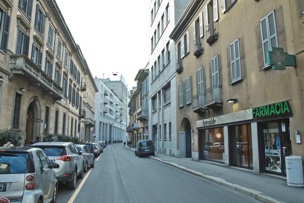 Brera Apartments in San Babila Milan Bagian luar foto